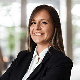 Monika - Graphic Designer